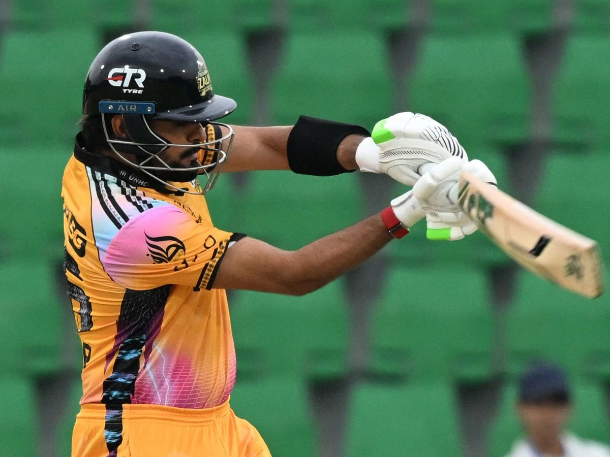 विराट कोहली का वर्ल्ड रिकॉर्ड तोड़कर बाबर आजम बने T20 क्रिकेट के नए ‘किंग’, PSL में भी बजाया डंका