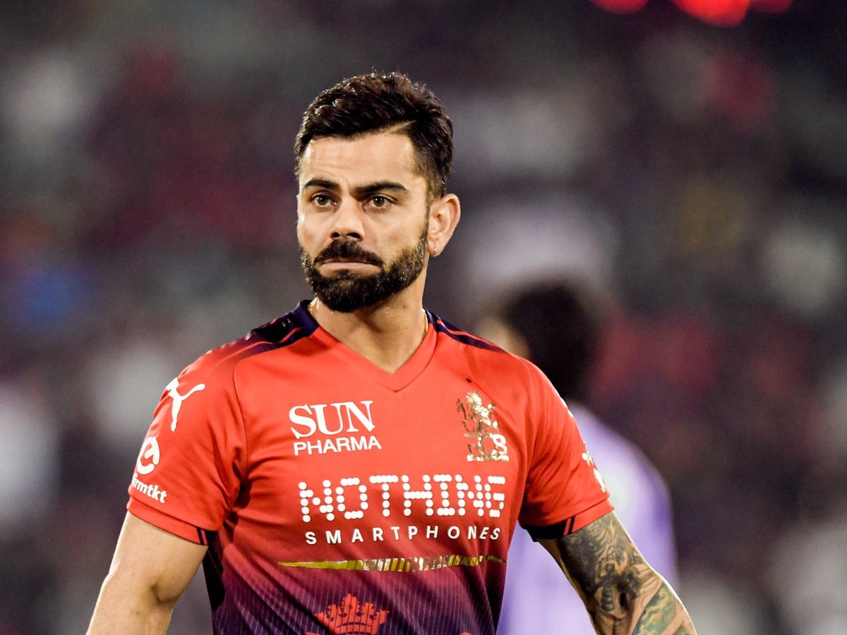 IPL में कैमरेबाजी से परेशान हैं विराट कोहली, बोले- 6 कैमरे पीछे घूमते हैं और वो रोबो-डॉग तो…