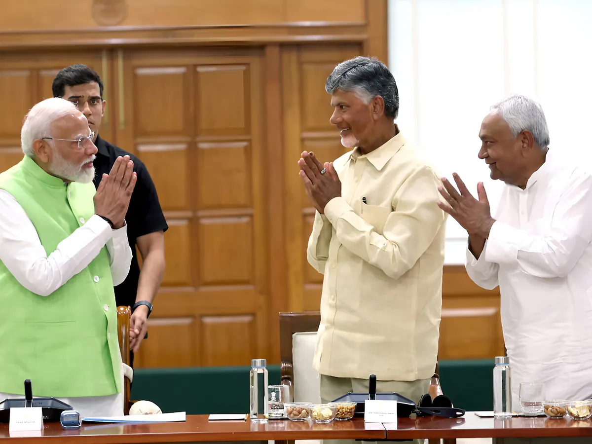 75 रुपये वाली पार्टी ने नीतीश-नायडू के पर कतर दिए? TMC के बागियों का हो गया ‘कब्जा’