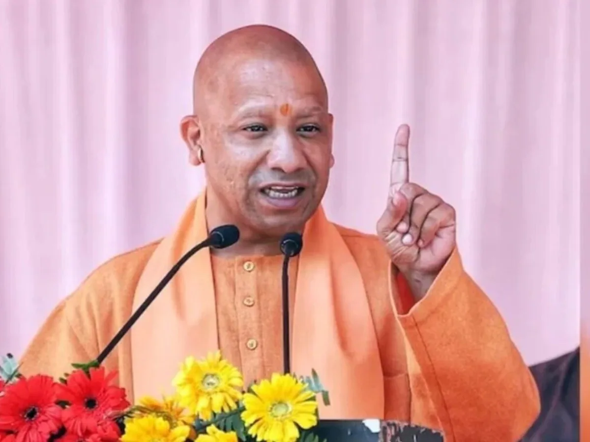 आउटसोर्स कर्मचारियों को हटाने से पहले सरकार से इजाजत जरूरी, सीएम योगी का ऐलान, कई सौगातें भी दीं