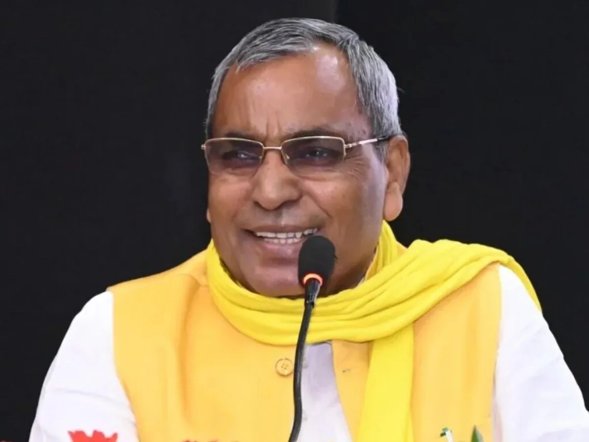 आजम को सीएम पद चाहिए, नहीं तो ओवैसी के साथ…; राजभर का दावा- अखिलेश की बात नहीं बनी