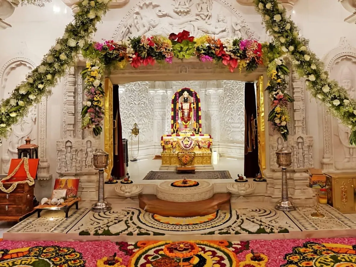 राम मंदिर में 51 की जगह और नौ बत्ती से होगी आरती, ट्रस्ट ने लागू की नई व्यवस्था, जानें क्या है वजह